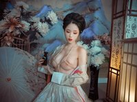 [Cosplay] 钛合金TiTi – 霜花店