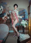 [Cosplay] 钛合金TiTi – 霜花店
