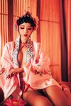 [Cosplay] 钛合金TiTi – 潘金莲