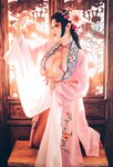 [Cosplay] 钛合金TiTi – 潘金莲