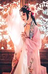 [Cosplay] 钛合金TiTi – 潘金莲