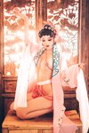 [Cosplay] 钛合金TiTi – 潘金莲