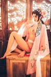 [Cosplay] 钛合金TiTi – 潘金莲