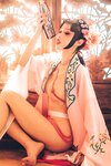 [Cosplay] 钛合金TiTi – 潘金莲