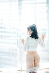 [Cosplay] 年年 – 爱吃棒棒糖的少女