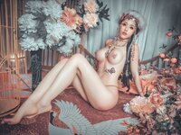 [Cosplay] 钛合金TiTi – 含香