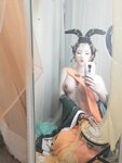 [Cosplay] 钛合金TiTi – 含香