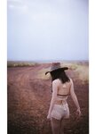 2017.04.11 泉里香1st写真集「Rika!」