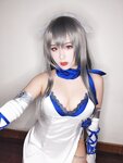 [Cosplay] 柘烟 Zuken 路易九世礼服自拍