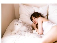 [Photobook] 2020.01.21 乃木坂46 山下美月1st写真集「忘れられない人」 (new scan)
