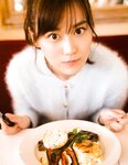 [Photobook] 2020.01.21 乃木坂46 山下美月1st写真集「忘れられない人」 (new scan)