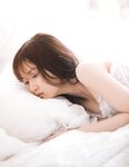 [Photobook] 2020.01.21 乃木坂46 山下美月1st写真集「忘れられない人」 (new scan)