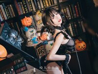 [Cosplay] 咬一口兔娘 兔兔班车 万圣小恶魔
