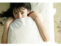 [Photobook] 池田朱那 写真集 resonance