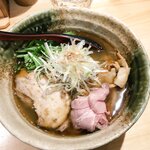 [Twitter] いくみ – (193iKkyu3) (10.11.2022) [2476P116V-1.04GB]