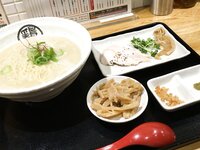 [Twitter] いくみ – (193iKkyu3) (10.11.2022) [2476P116V-1.04GB]