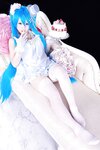 [Twitter] いくみ – (193iKkyu3) (10.11.2022) [2476P116V-1.04GB]