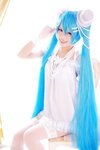 [Twitter] いくみ – (193iKkyu3) (10.11.2022) [2476P116V-1.04GB]