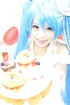 [Twitter] いくみ – (193iKkyu3) (10.11.2022) [2476P116V-1.04GB]