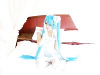 [Twitter] いくみ – (193iKkyu3) (10.11.2022) [2476P116V-1.04GB]