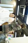 [Photobook] 今井夏帆 写真集 誘惑美容室 (あめんぼ)