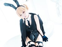 [Cosplay][Harmonytzsche] Nawo なを。 - Bunny Welrod Mk.2 (Girls' Frontline)