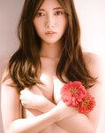 [Photobook] 2017.02.07 白石麻衣写真集「パスポート」 (new scan)