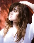 [Photobook] 2017.02.07 白石麻衣写真集「パスポート」 (new scan)