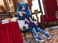 [Cosplay] Yaokoututu 咬一口兔娘ovo - Bunny Shuttle Gwen 兔兔班车 格温
