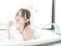 [Fantia] 2020年11月 いくみ – (193iKkyu3)