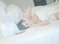 [Fantia] 2020年11月 いくみ – (193iKkyu3)