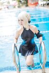 [Cosplay] 秋山AkI 水着黑SABER