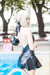 [Cosplay] 秋山AkI 水着黑SABER