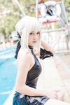 [Cosplay] 秋山AkI 水着黑SABER