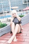[Cosplay] 秋山AkI 水着黑SABER