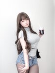 [Cosplay] 蜜桃少女是依酱呀 学姐的背影