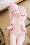 [Cosplay] 日奈娇 小孤独