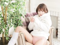 [Fantia] 2022年4月 いくみ – (193iKkyu3)