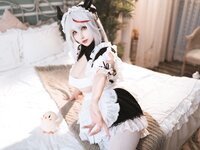 [Cosplay] rioko凉凉子 妄想航线 港区的龙女仆
