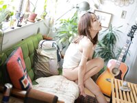 [Fantia] 2022年1月 いくみ – (193iKkyu3)