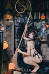 [Cosplay] 咬一口兔娘 万圣节看护士