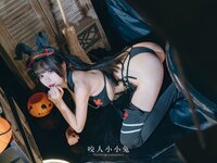 [Cosplay] 咬一口兔娘 - NO.127 十一月T3特典 万圣节看護士 [40P-625MB]