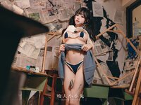 [Cosplay] 咬一口兔娘 未成名画作