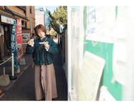 [Photobook] 真奈 グラビア写真集 むにむにする？(wunder publishing house)