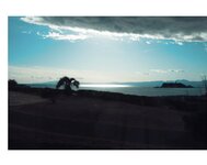 [Photobook] 真奈 グラビア写真集 むにむにする？(wunder publishing house)