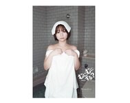 [Photobook] 真奈 グラビア写真集 むにむにする？(wunder publishing house)