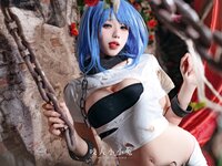 [Cosplay] 咬一口兔娘 恰巴耶夫的救赎