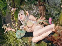 [Cosplay] 咬一口兔娘 - NO.123 被遗忘的大慈树王&大摆锤 [74P1V-1.47G]