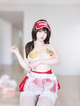 [Cosplay] 女主K 性感快递员
