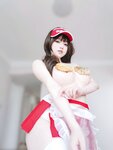 [Cosplay] 女主K 性感快递员
